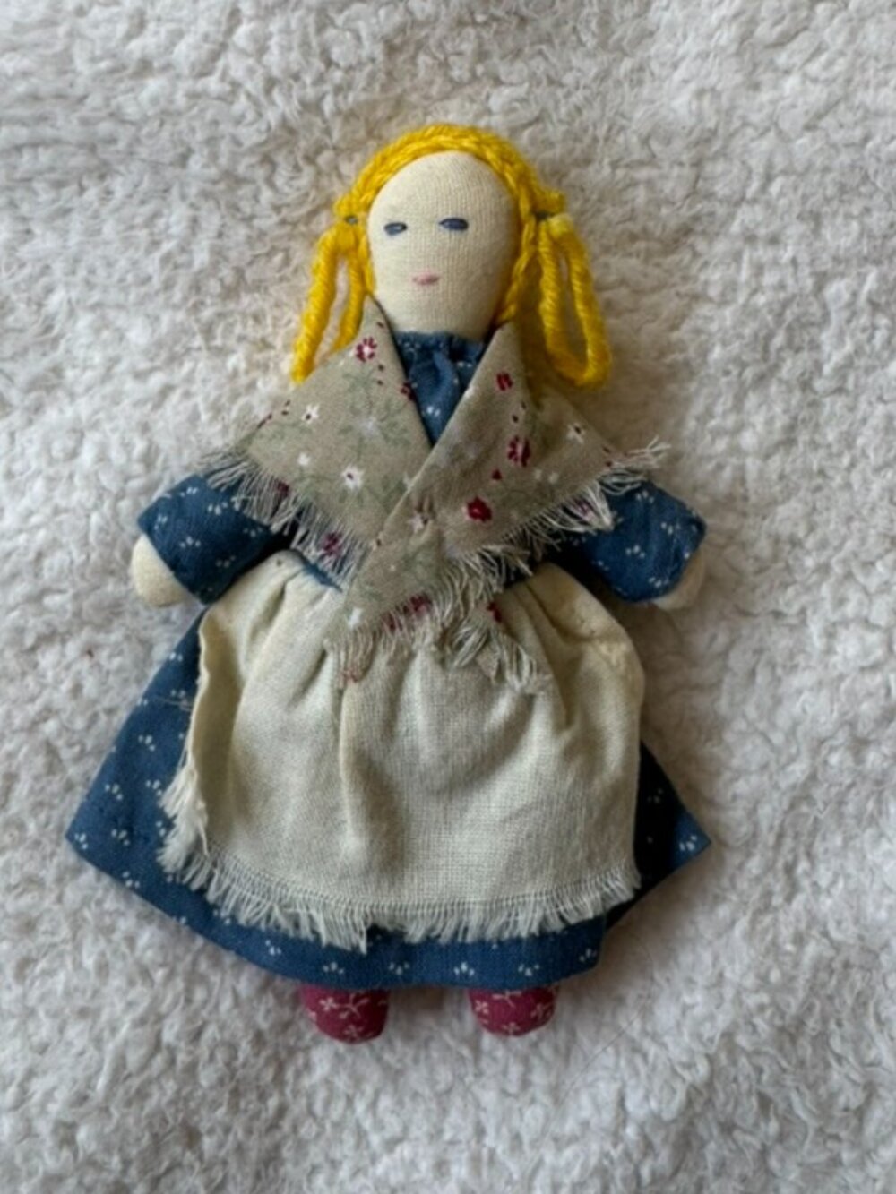 EUC Vintage (RETIRED) American Girl Pleasant Company Kirsten Sari Rag Doll, OS